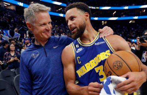 LOL世界赛官网-科尔道出勇士末期冷酷事实：人要服老 分手需体面