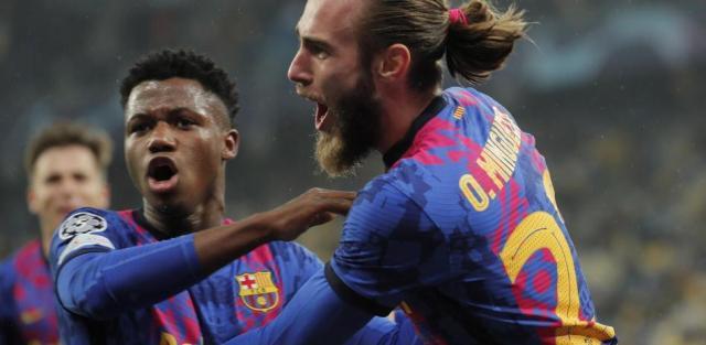 直播互动-梁宏业：德容说巴萨缺乏性格？其实就是没种