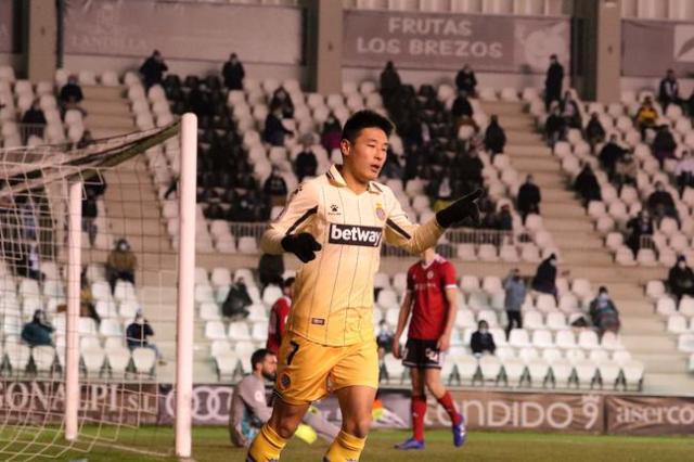 赛事竞猜-武磊破球荒创造三大纪录 告别阴霾新年收获好彩头